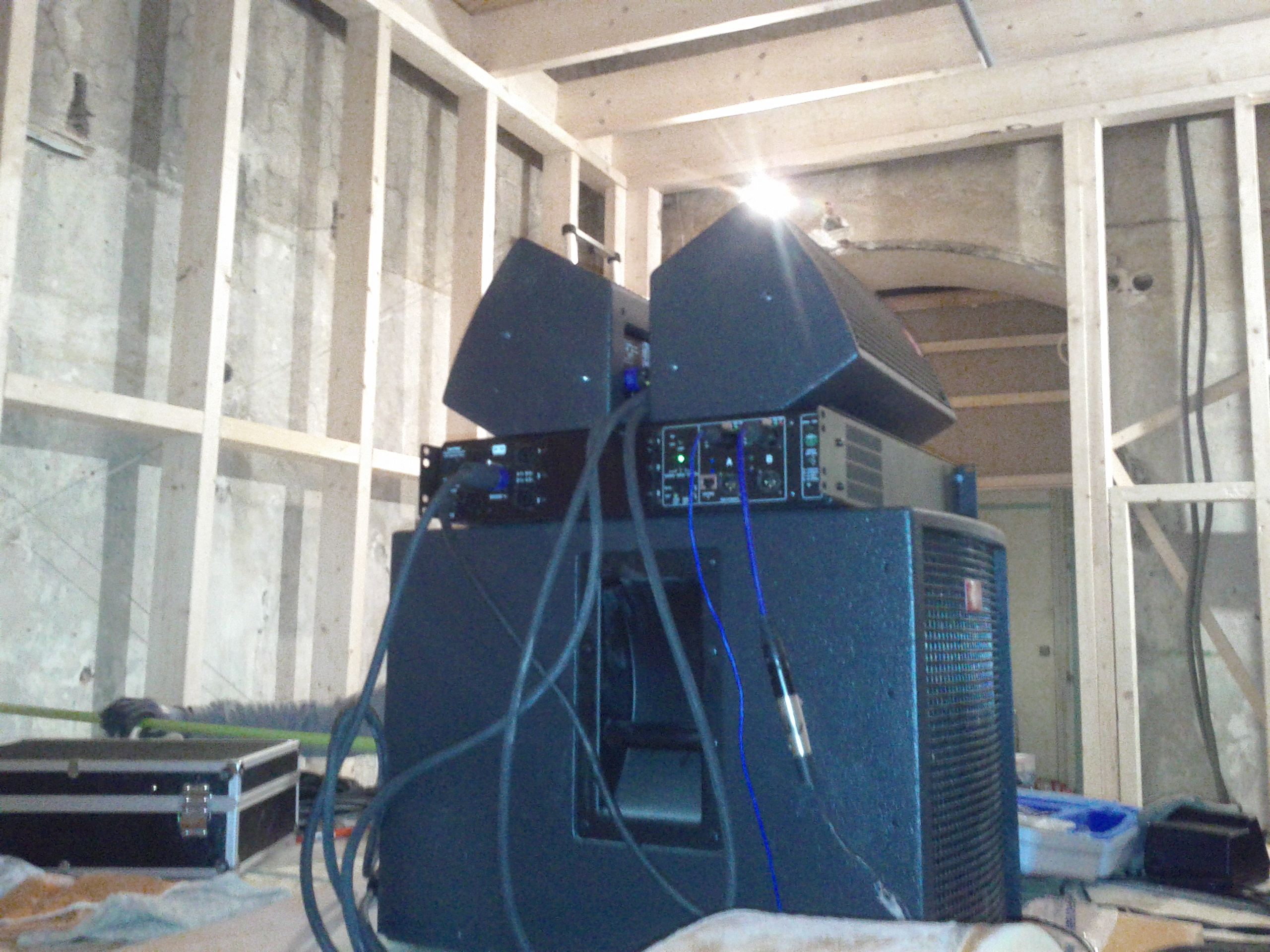 Abbildung 6.1.5.1: Verstärker: Pro A 2000 K&HTops: 2x Pro X 6/N K&HSubwoofer: Pro X SUB S K&H